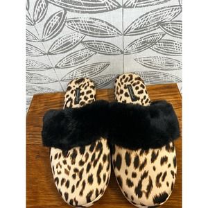New Victorias Secret Leopard Print Slide on House Slippers Size Large